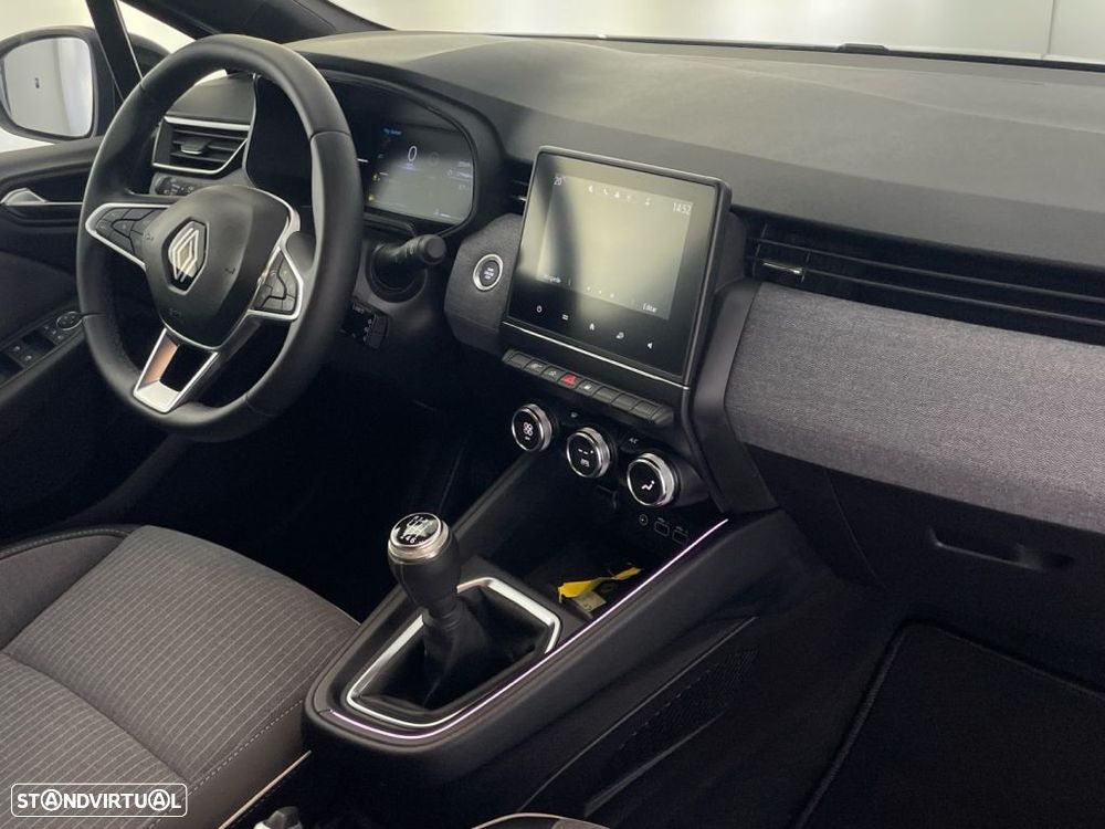 Renault Clio 1.0 TCe Techno Bi-Fuel - 22