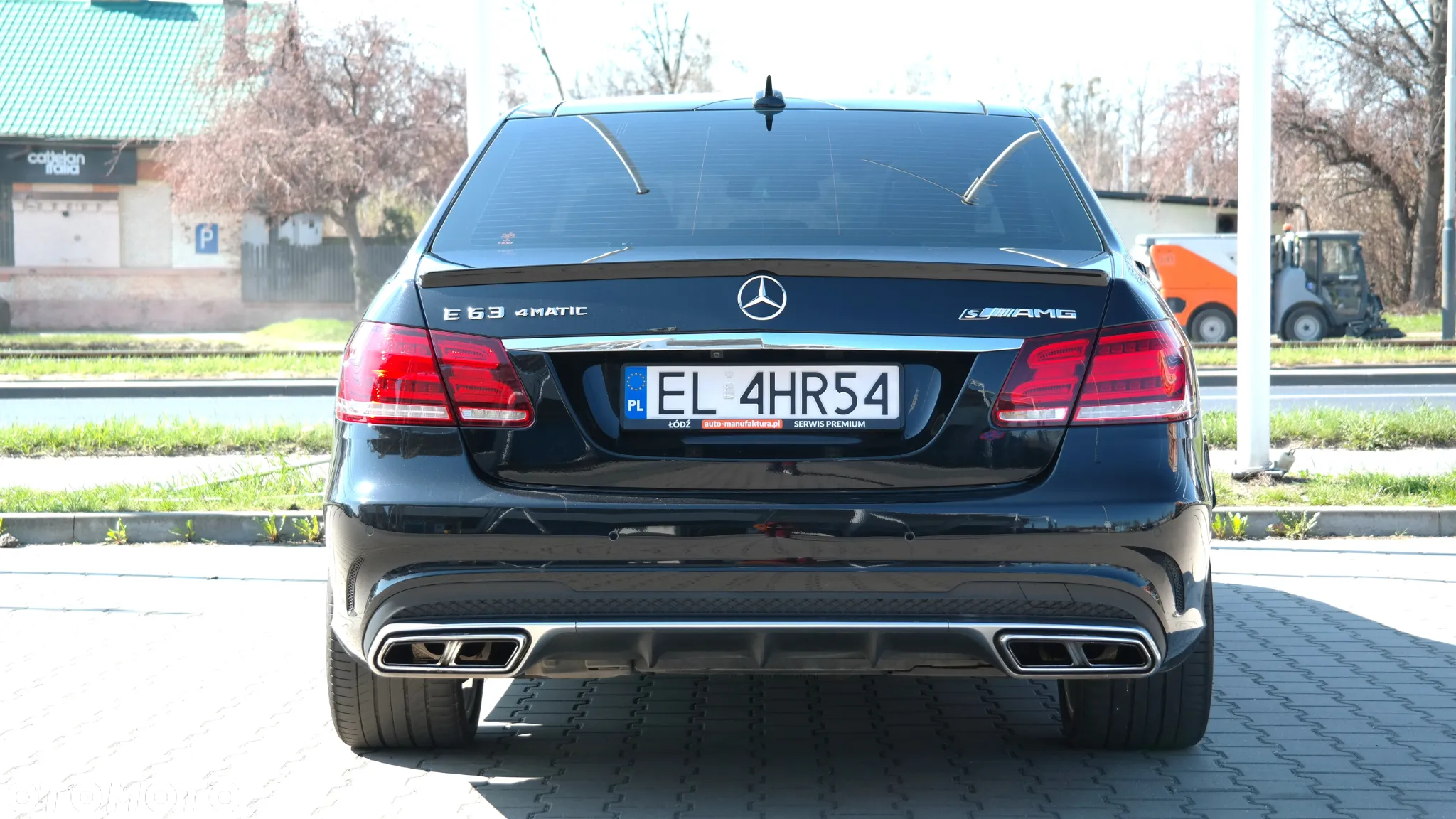 Mercedes-Benz Klasa E 63 AMG S 4-Matic - 8