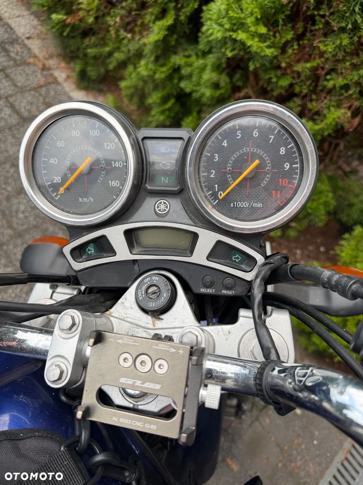 Yamaha YBR - 4