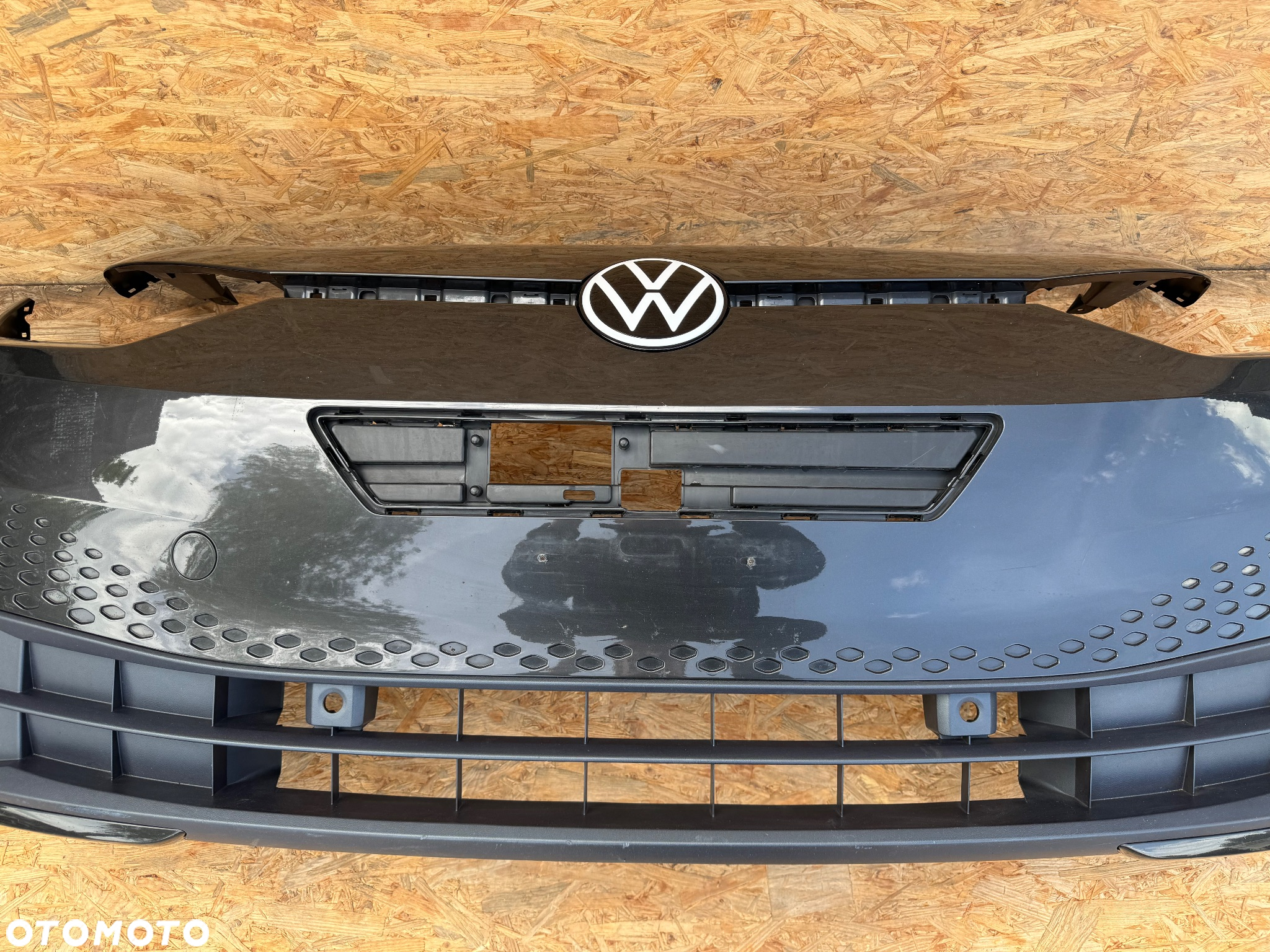 ZDERZAK PRZÓD PRZEDNI VW VOLKSWAGEN ID3 ID.3 10A KRATKA ZNACZEK LOGO 10A807221 10A807231 10A853677 10A853601 ORYGINAŁ - 4