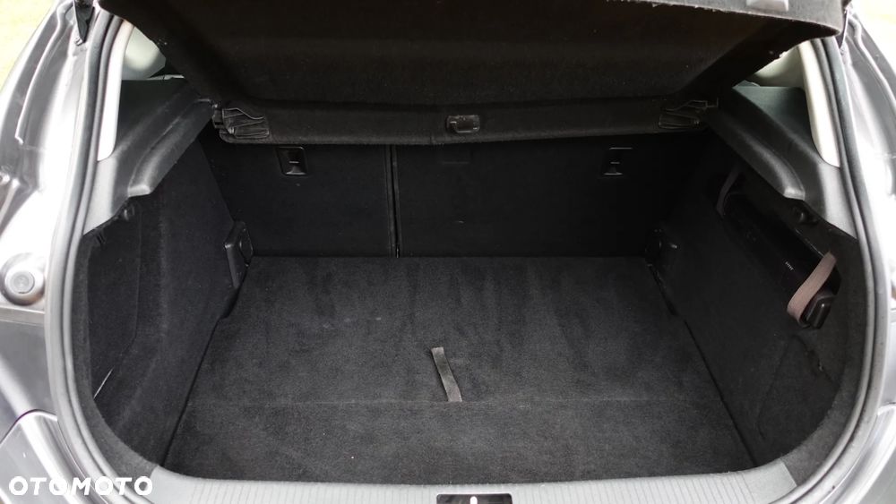 Opel Astra 1.6 Cosmo - 7