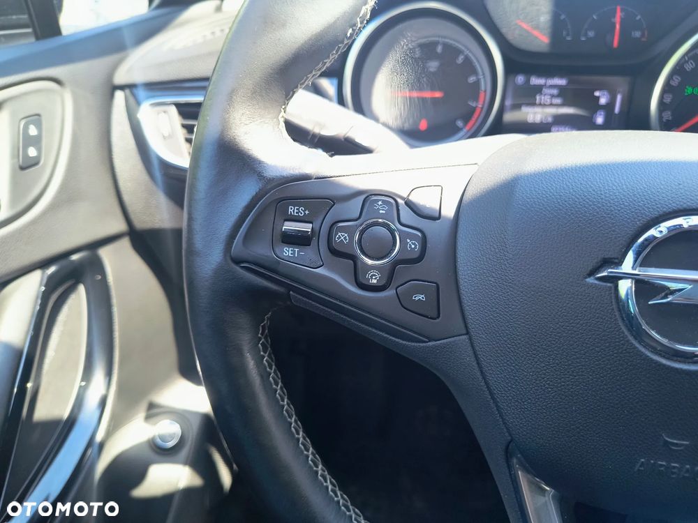 Opel Astra 1.6 T GPF Dynamic S&S - 24