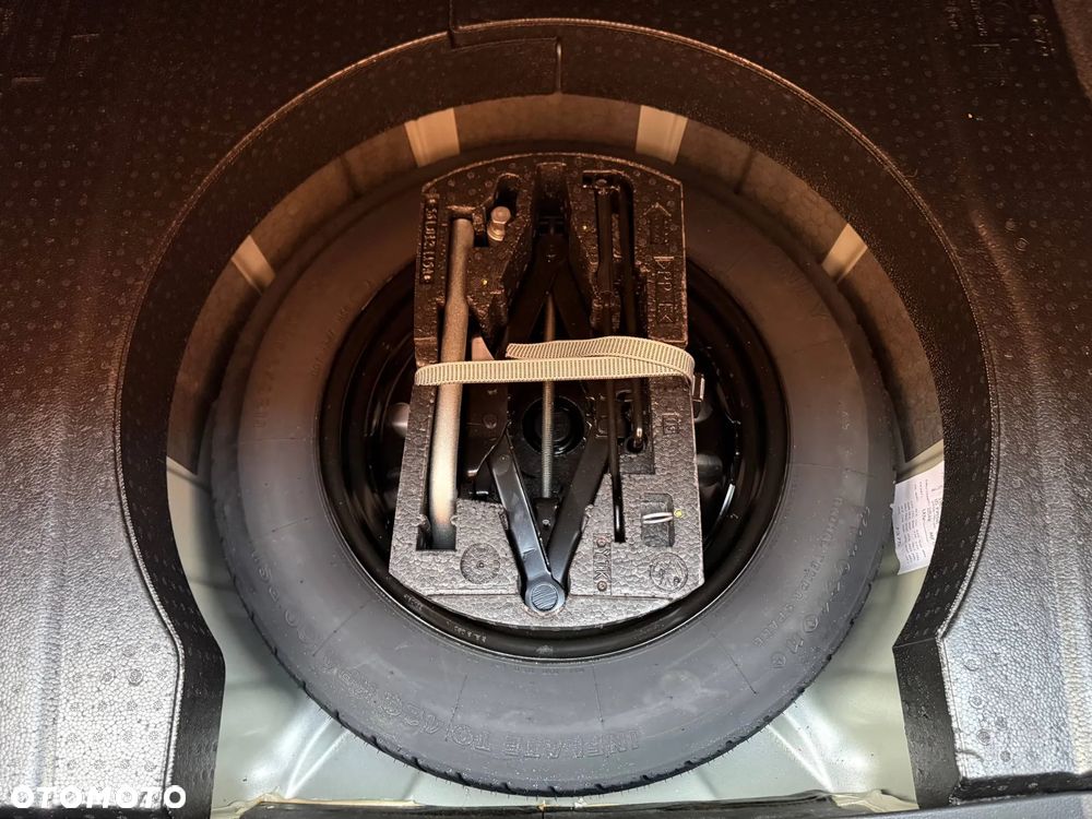 Volkswagen Passat 1.8 TSI (BlueMotion Technology) DSG Highline - 39