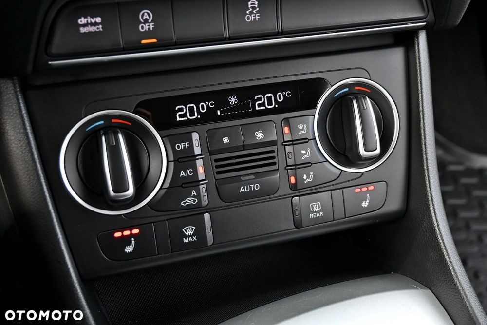 Audi Q3 2.0 TDI Quattro Design S tronic - 38