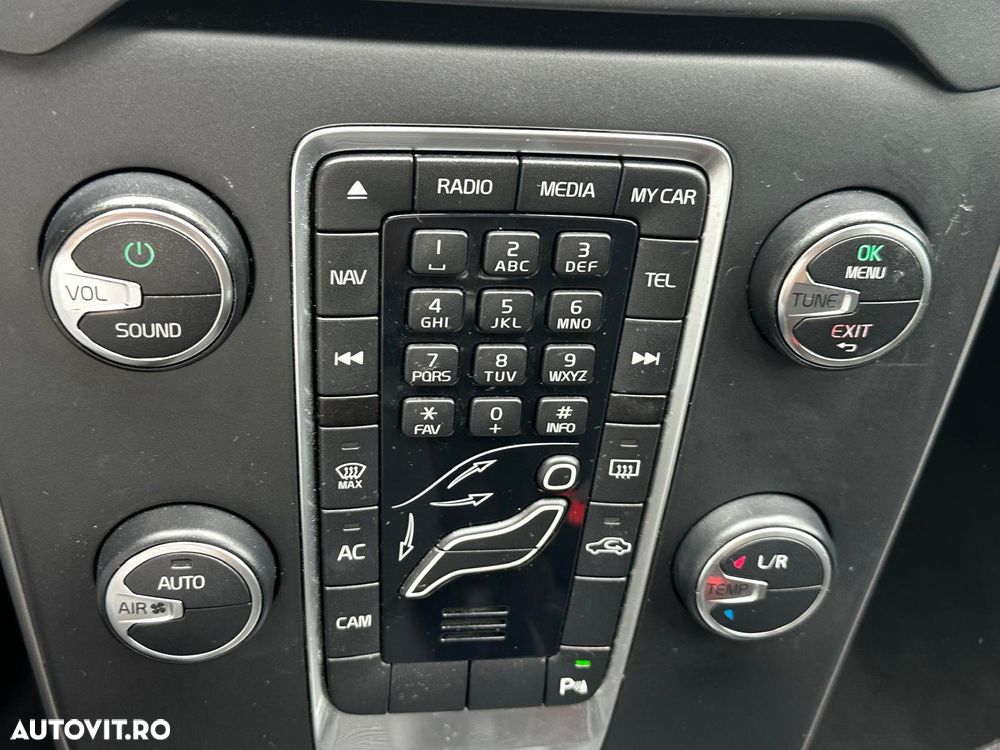 Volvo V40 D2 - 16