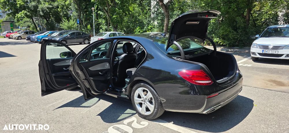 Mercedes-Benz E 220 d 9G-TRONIC AMG Line - 11