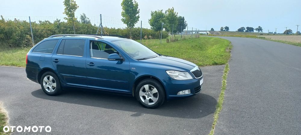 Skoda Octavia 1.6 TDI Family - 9