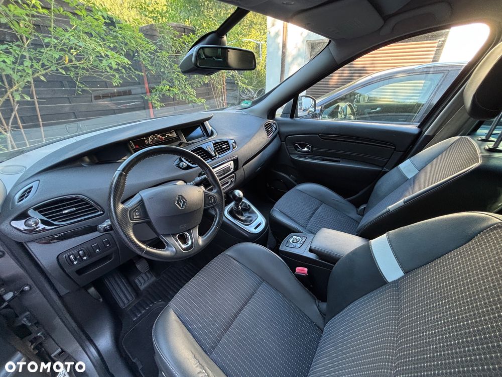 Renault Scenic 1.6 dCi Energy Bose - 10
