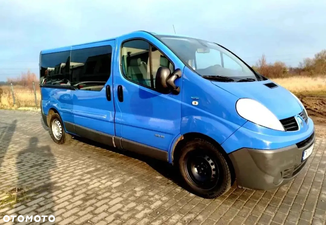 Renault Trafic - 2