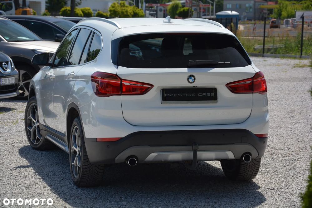 BMW X1 xDrive25i xLine - 16
