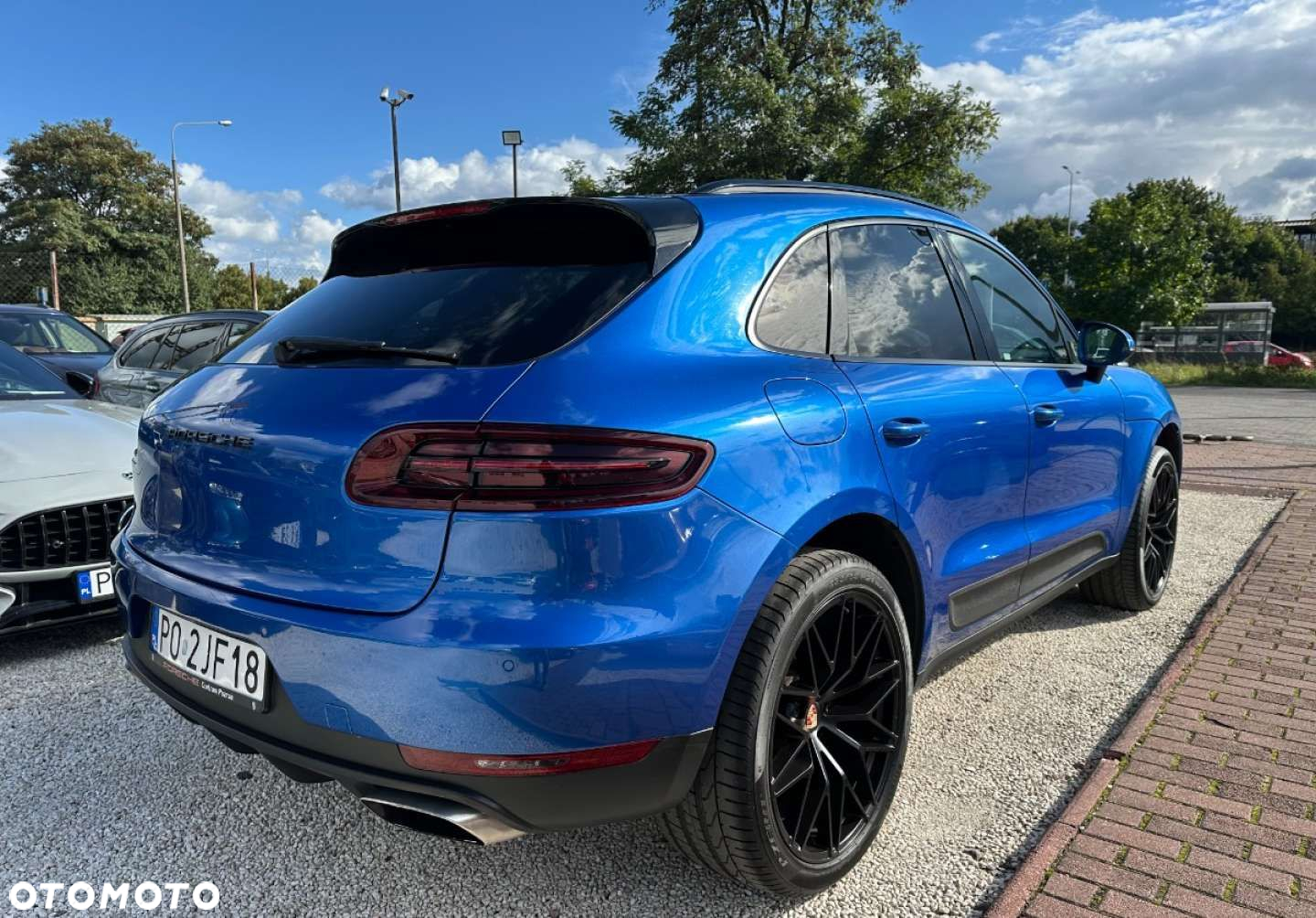 Porsche Macan - 5