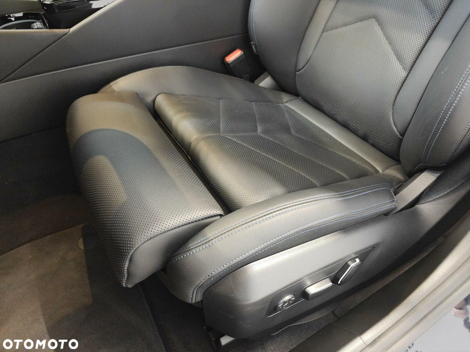 BMW Seria 5 - 13