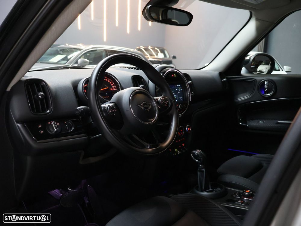 MINI Countryman Cooper SE ALL4 Auto - 5