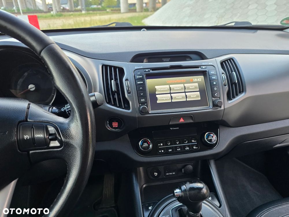 Kia Sportage 2.0 CRDI XL - 29