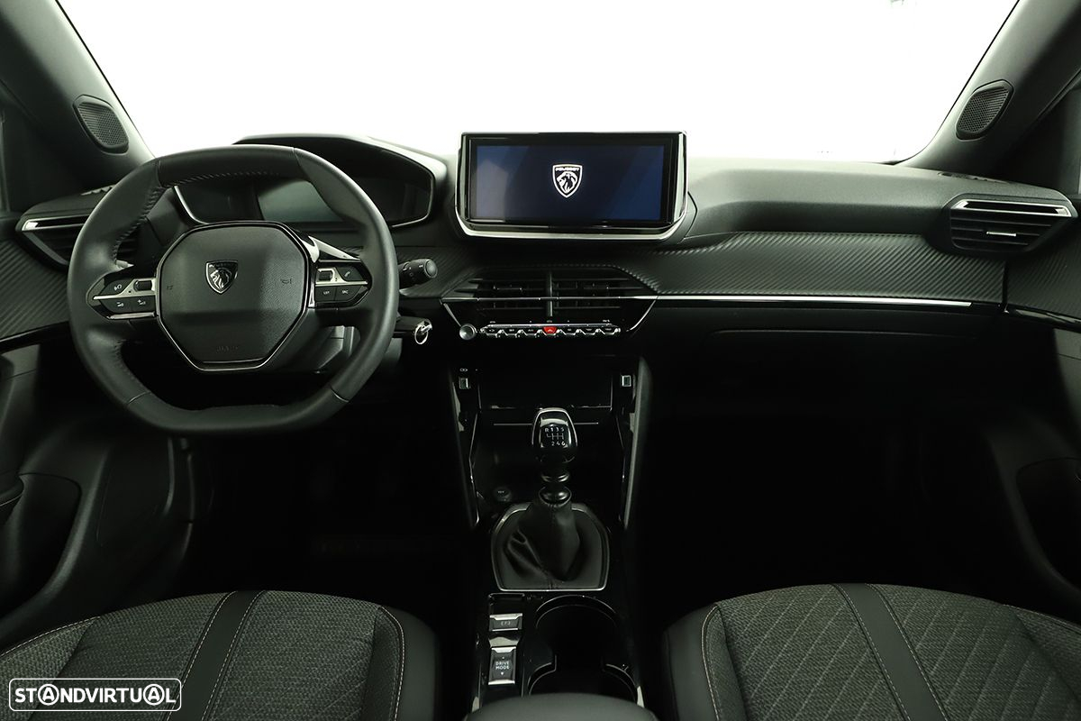 Peugeot 2008 1.2 PureTech Allure - 8