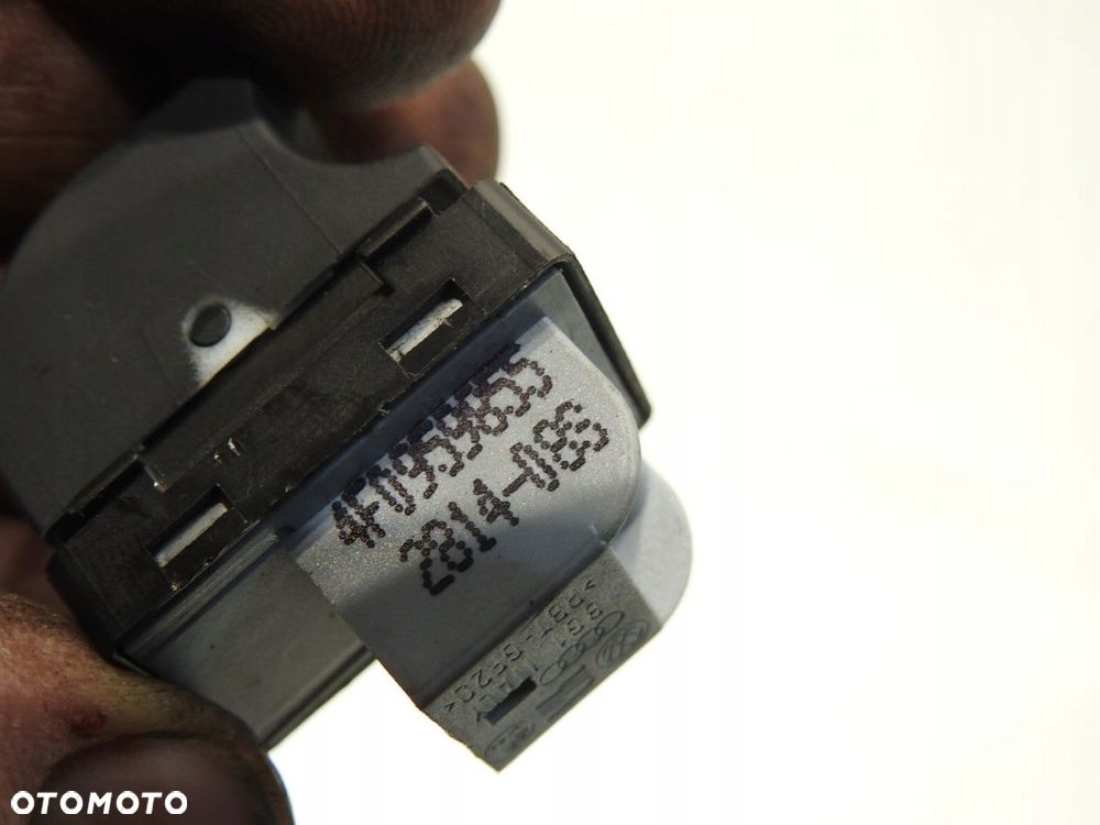 PRZYCISK SZYBY AUDI A3 8P 4F0959855 - 7