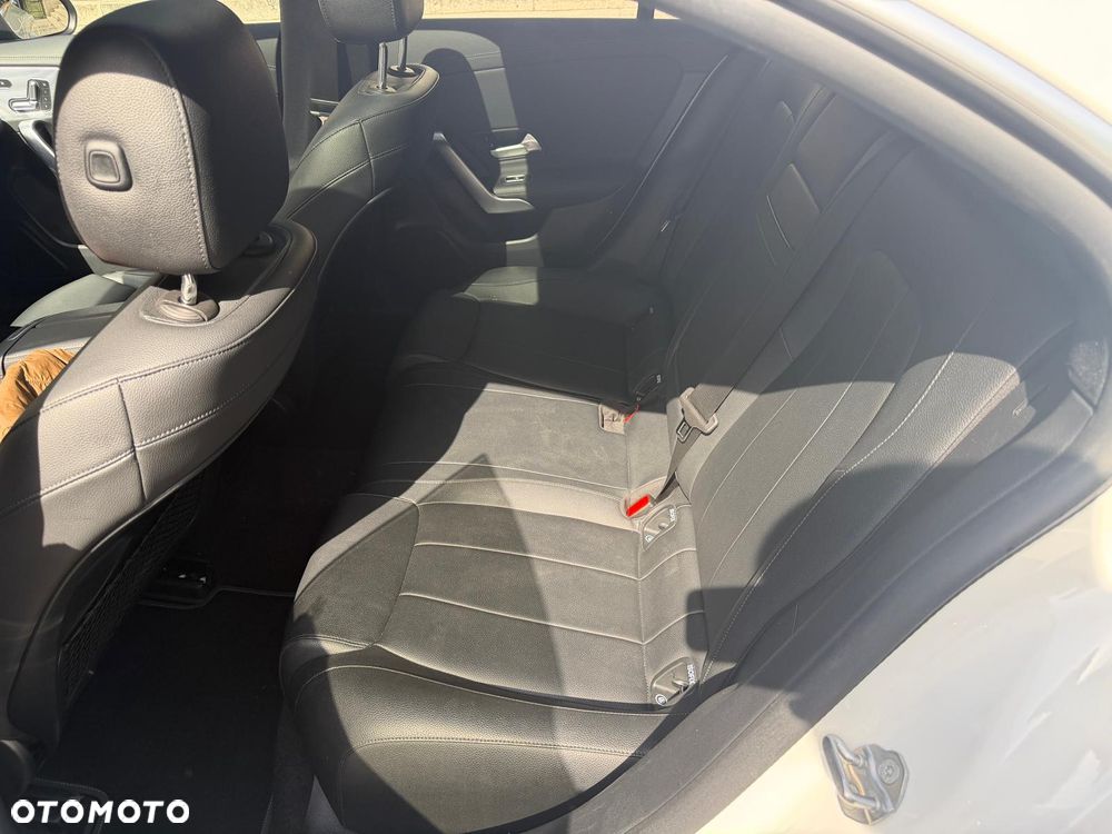 Mercedes-Benz CLA 250 7G-DCT Edition 2021 - 15