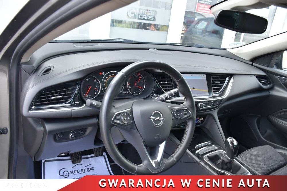 Opel Insignia - 12