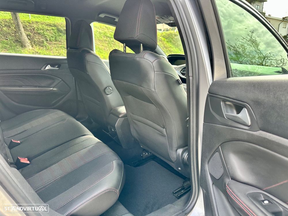 Peugeot 308 SW 1.5 BlueHDi GT EAT8 - 34