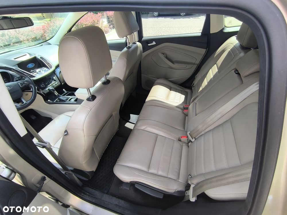 Ford Escape 1.5 EcoBoost AWD SE - 12