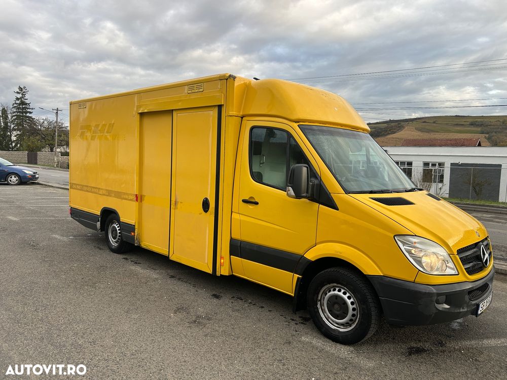 Mercedes-Benz Sprinter - 1