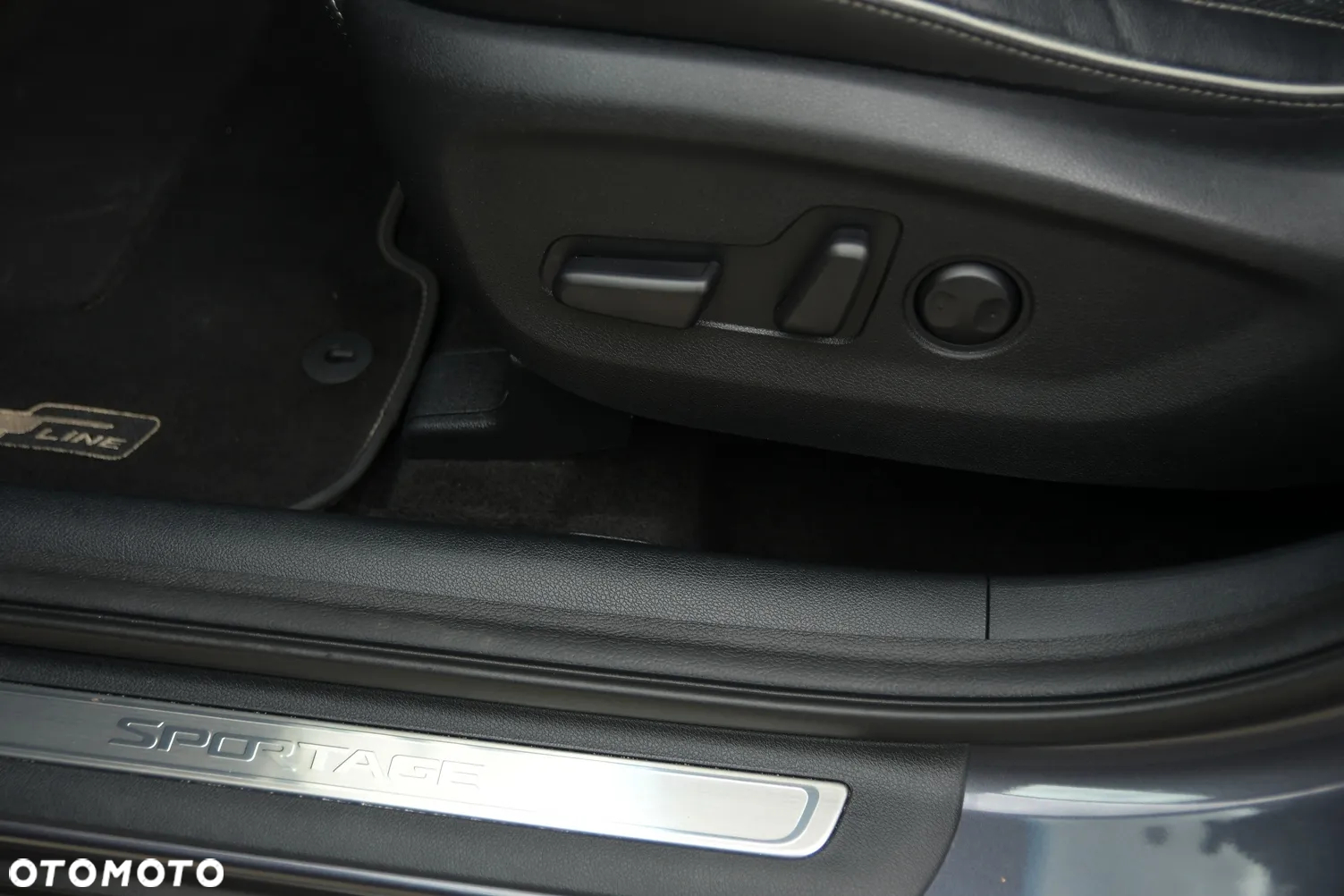 Kia Sportage 2,0 CRDI AWD GT Line - 27