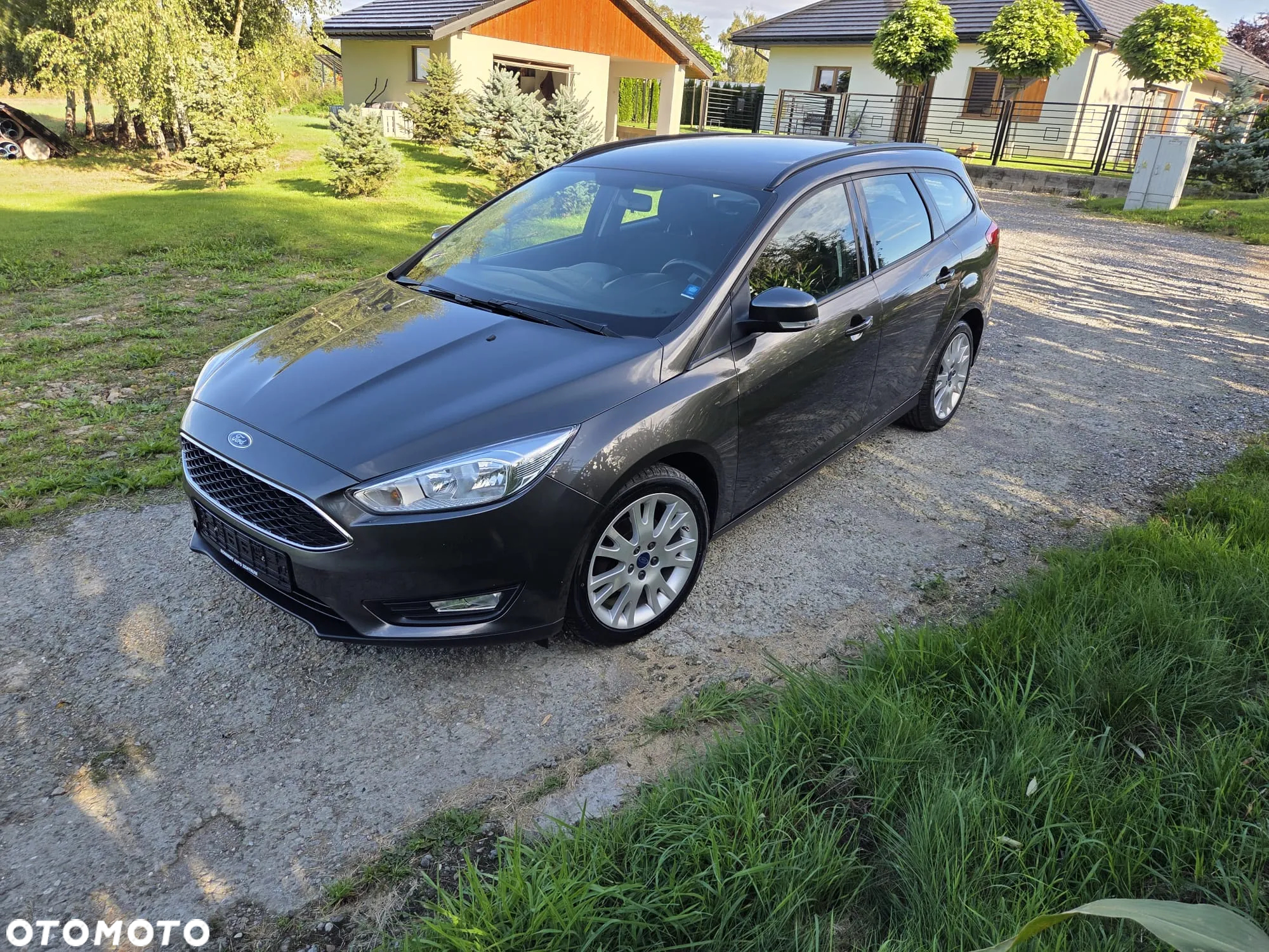 Ford Focus 1.0 EcoBoost Active Business - 4