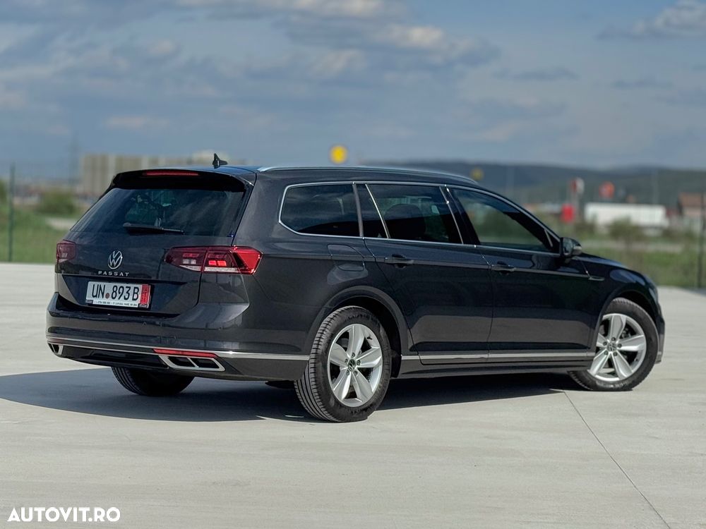 Volkswagen Passat 2.0 TDI SCR DSG Highline - 5