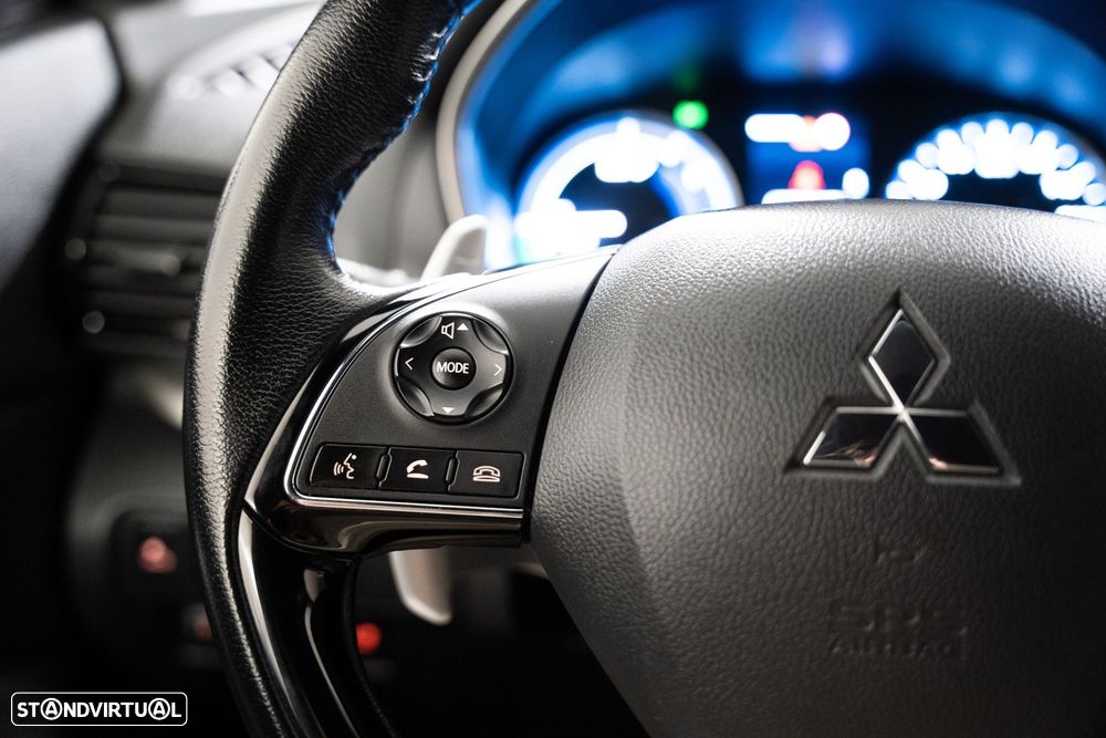 Mitsubishi Eclipse Cross 2.4 PHEV eMotion - 23