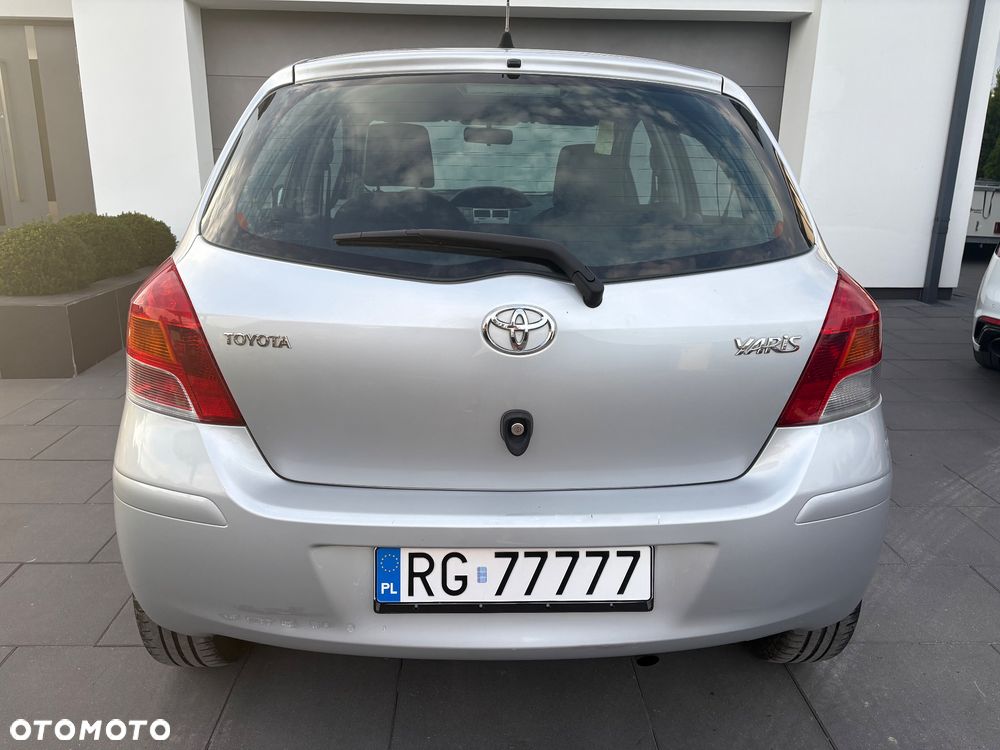 Toyota Yaris 1.33 Sol - 4