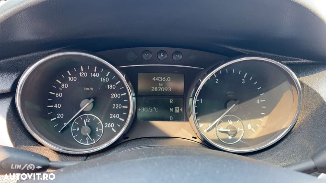 Piese mercedes R class w251  bara trapa stop navigație GPS interior cutie 7 getronic - 5