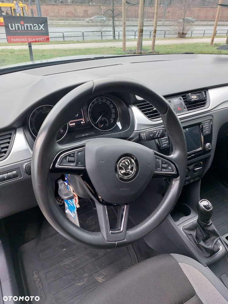 Skoda RAPID 1.0 TSI Ambition - 12