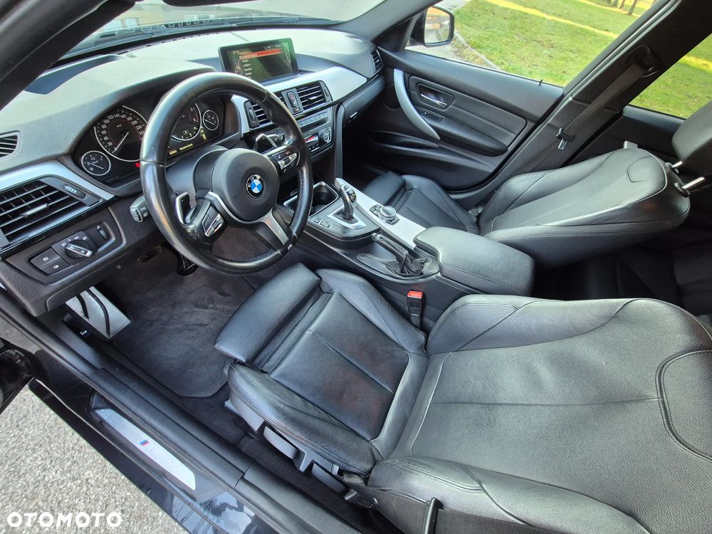 BMW Seria 3 320d xDrive M Sport - 20
