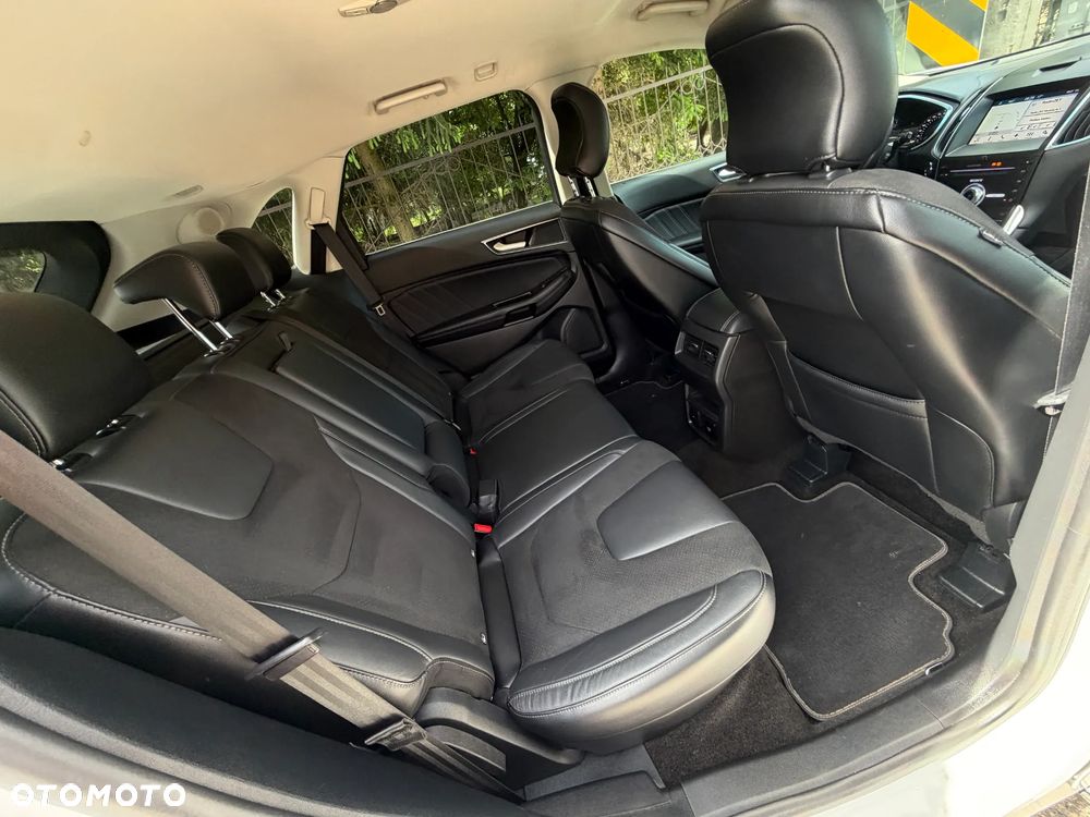 Ford Edge 2.0 TDCi Twin-Turbo 4WD ST-Line - 30