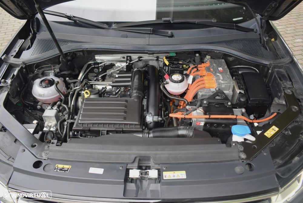 VW Tiguan 1.4 TSI eHybrid R-Line DSG - 53