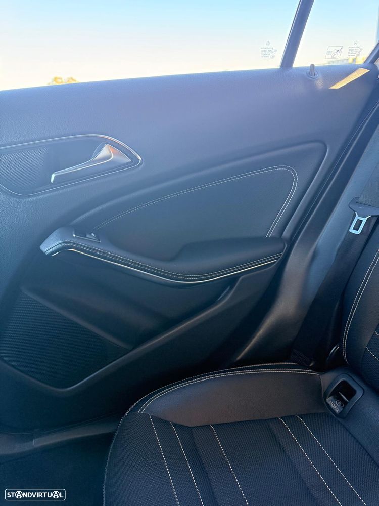 Mercedes-Benz A 180 d Urban - 22