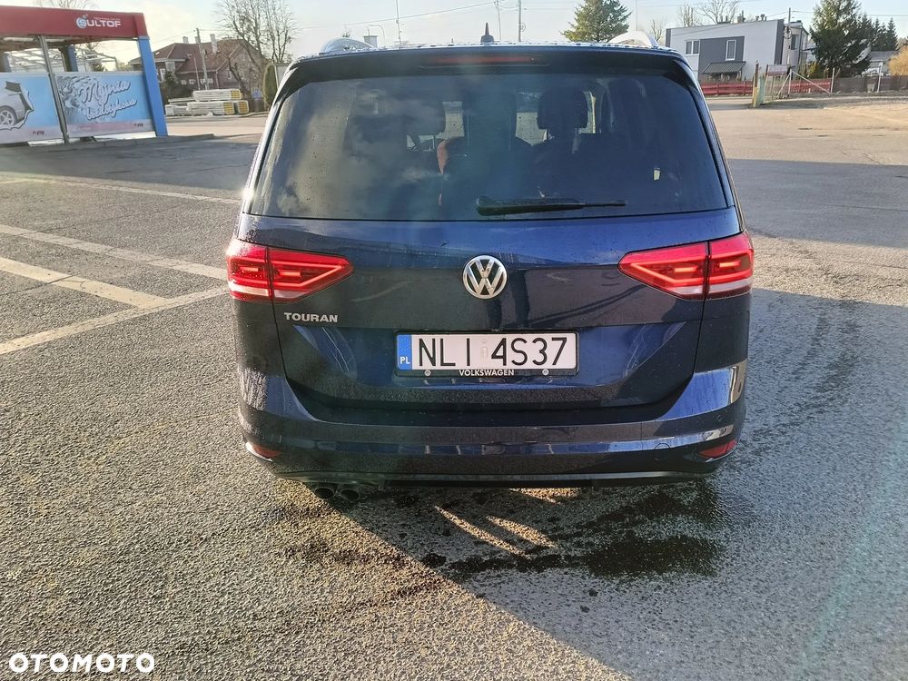 Volkswagen Touran 2.0 TDI SCR DSG Highline - 5