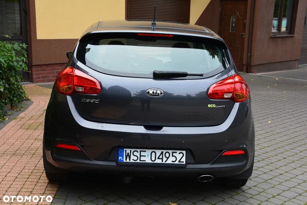 Kia Ceed 1.6 GDI XL - 17