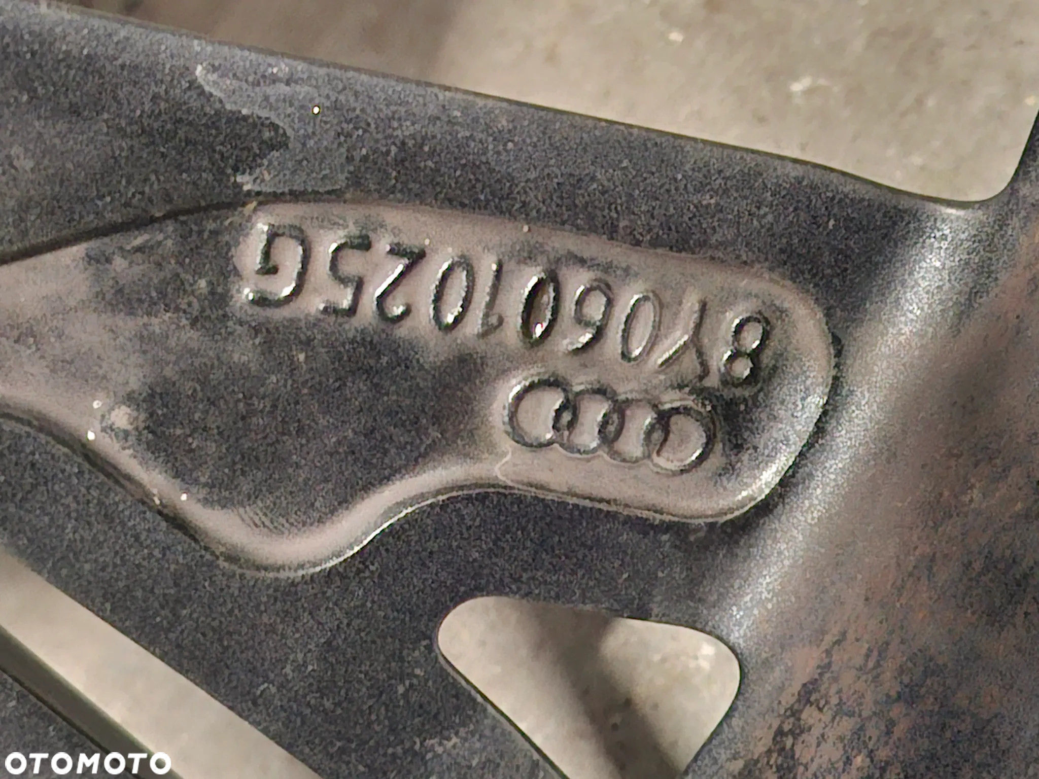 Alufelga 18cali ET46 Audi A3 S3 8,0Jx18H2 nr 8Y0601025G - 3