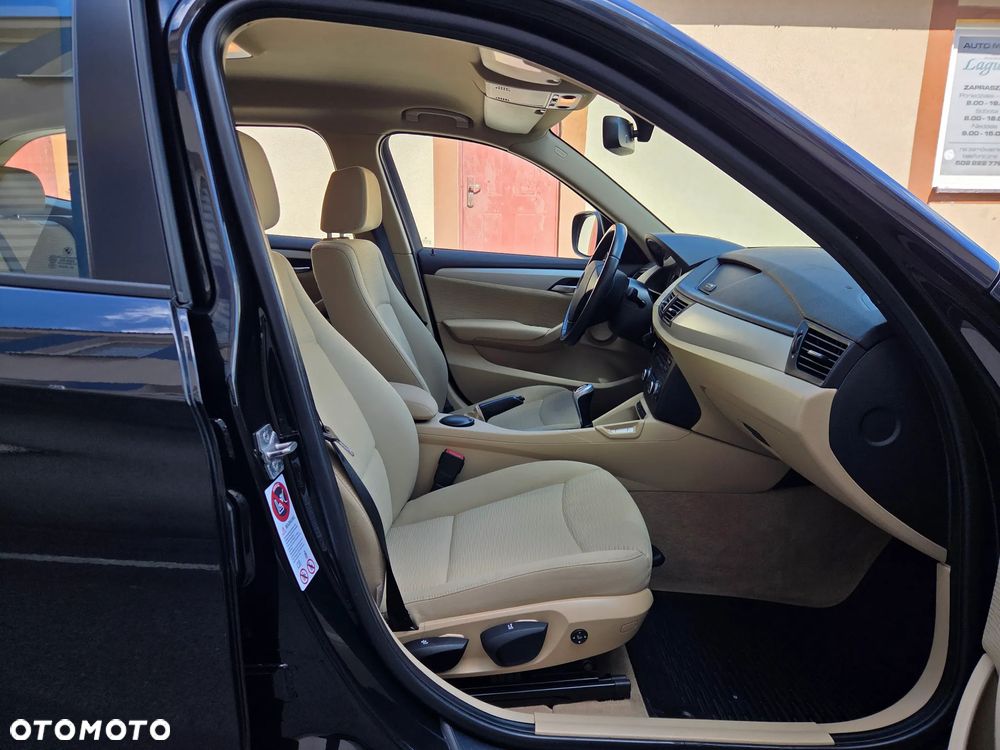 BMW X1 sDrive18i xLine - 7