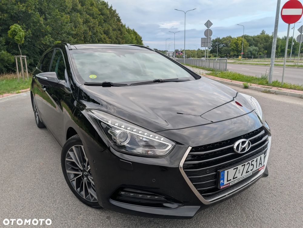Hyundai i40 Kombi 1.7 CRDi Premium - 24