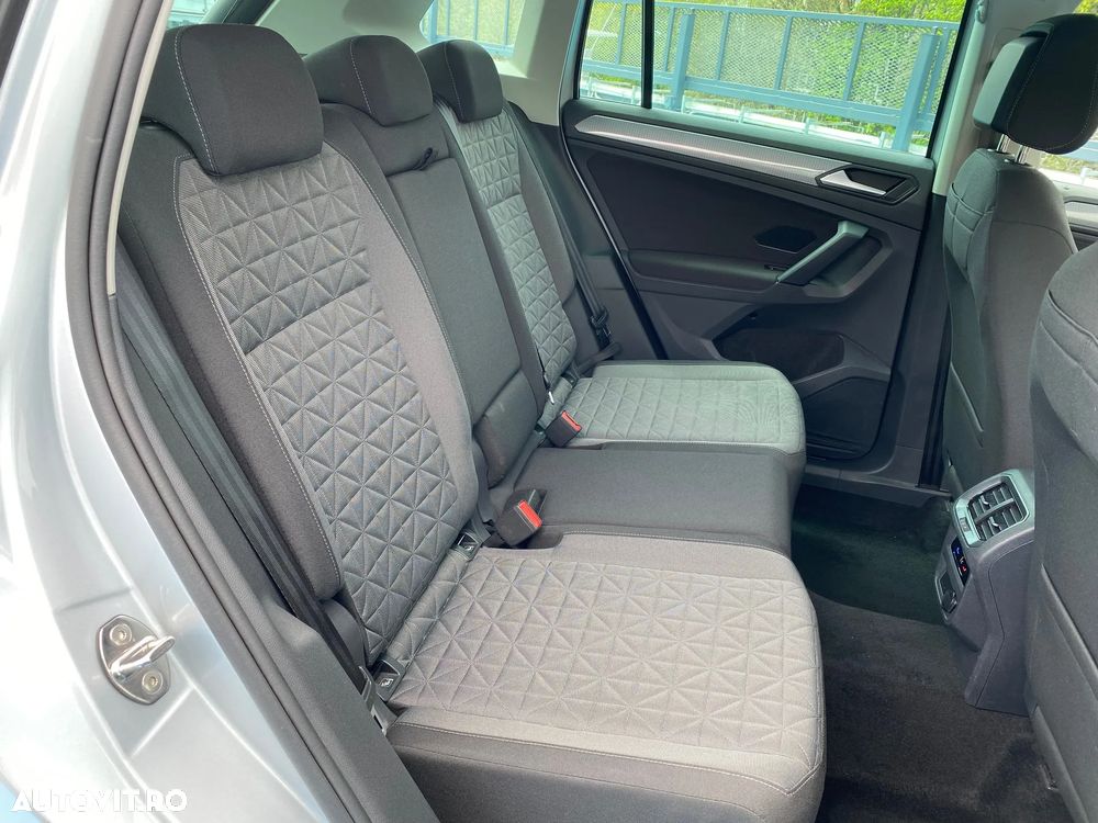 Volkswagen Tiguan 1.4 eHybrid OPF DSG Life - 24