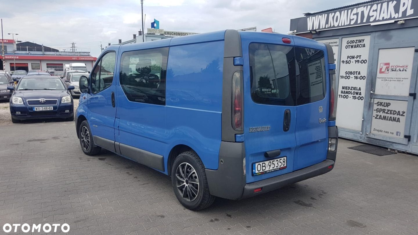 Renault Trafic - 2