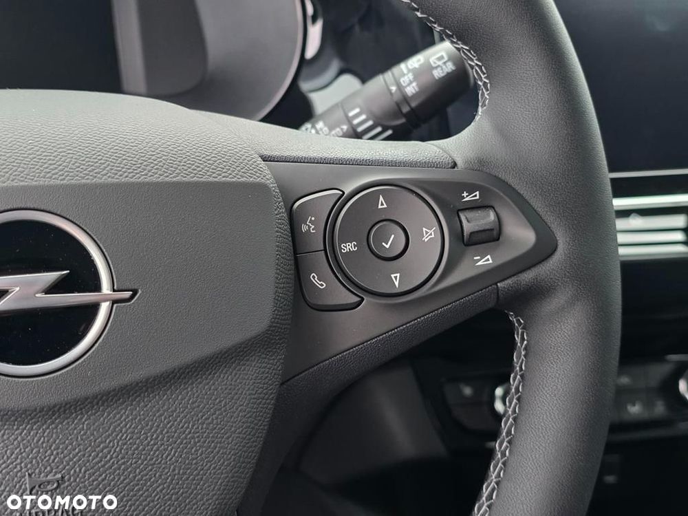 Opel Corsa 1.2 T mHEV GS eDCT - 13