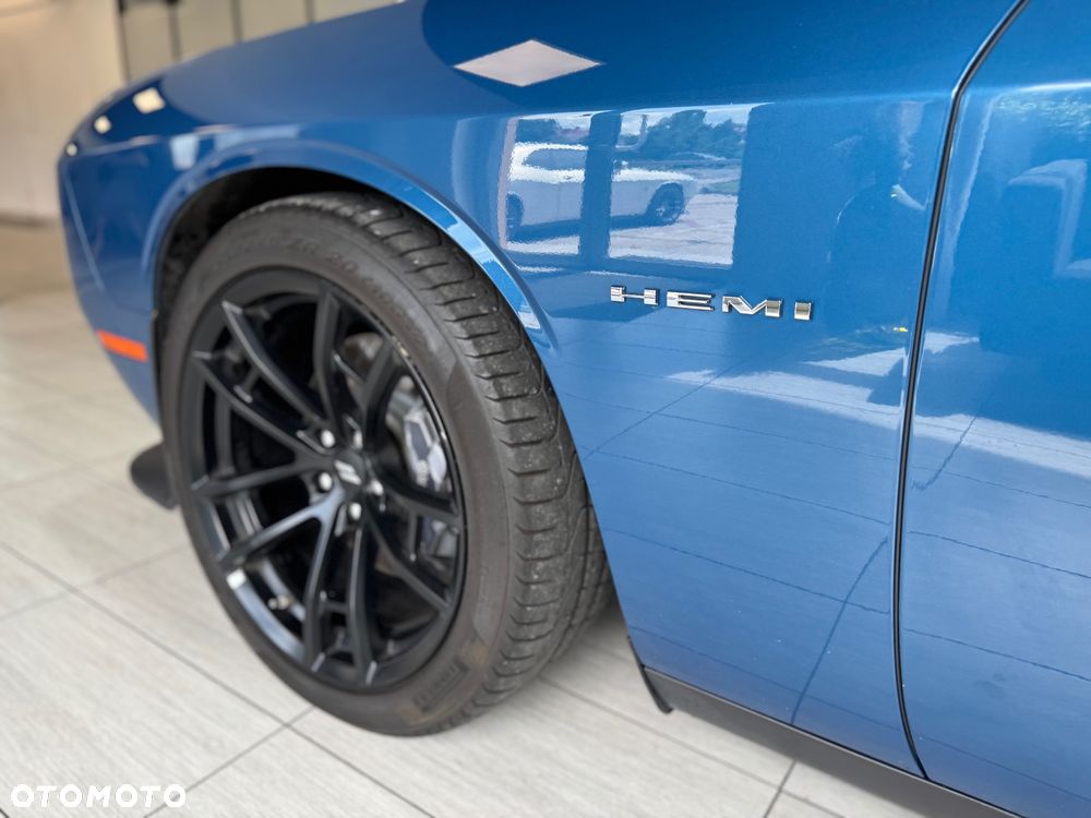 Dodge Challenger 5.7 R/T - 9