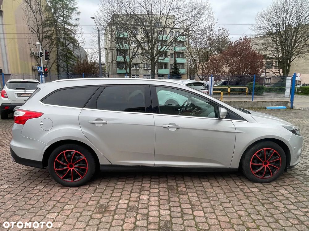 Ford Focus 1.0 EcoBoost Titanium - 5
