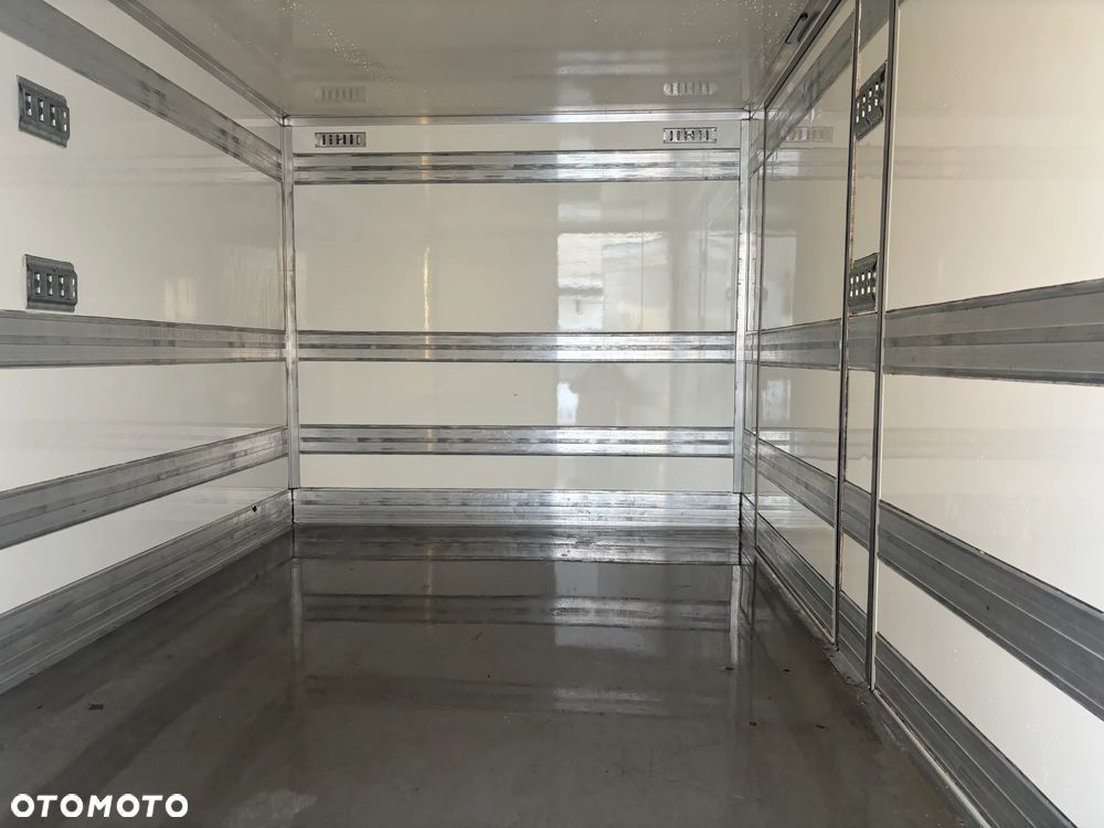 Iveco DAILY 35S14,35S15,35S16,35S17,KILKA SZTUK IZOTERMY CHLODNIE PODWOZIA DO ZABUDOWY KIPRY WYWROTKI KILKANASCIE SZTUK - 6