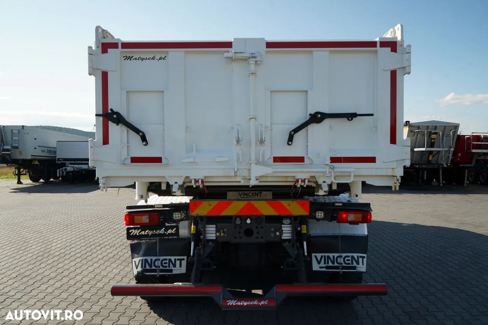 Volvo FMX 460 / 8x4 / BASCULANTE + HIDROBOARD / 2022 / NOUL MODEL - 16