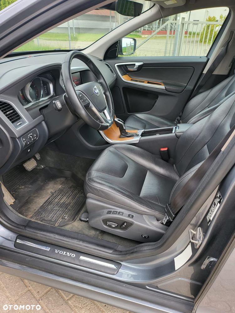 Volvo XC 60 T5 Geartronic Linje Inscription - 13