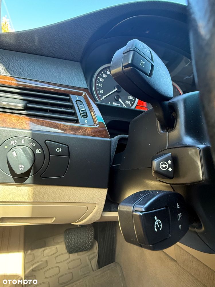 BMW Seria 5 - 15